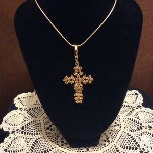Premier Jewelry necklace